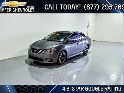 Used 2019 Nissan Sentra SR image 1