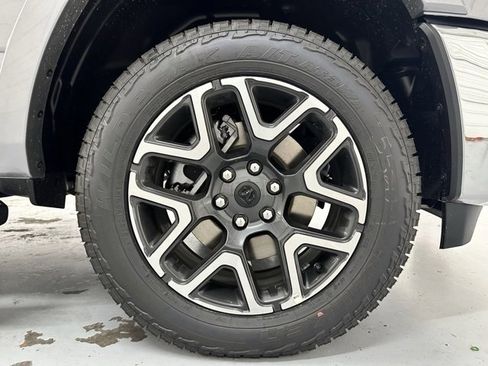 Used 2025 RAM 1500 Laramie w/ Off Road Group image 22