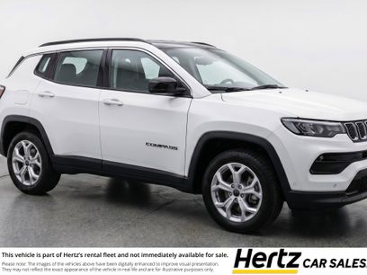 Used 2025 Jeep Compass Latitude