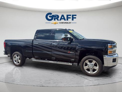 Used 2019 Chevrolet Silverado 2500 LTZ w/ Vortec Plus Package AWD/4WD image 10