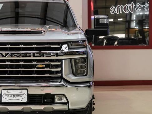 Used 2021 Chevrolet Silverado 3500 LTZ w/ LTZ Texas Edition AWD/4WD image 38