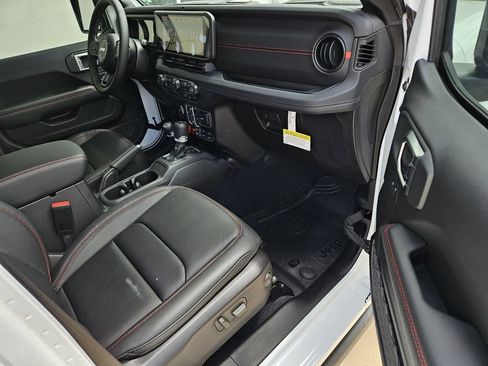 New 2026 Jeep Gladiator Rubicon AWD/4WD image 7