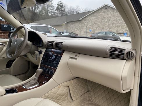 Used 2006 Mercedes-Benz C 280 4MATIC Sedan image 17