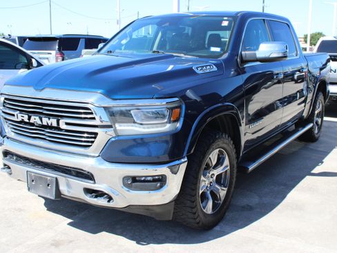Used 2022 RAM 1500 Laramie AWD/4WD image 6