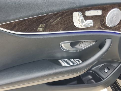 Used 2020 Mercedes-Benz E 350 4MATIC Sedan w/ Driver Assistance Package image 20