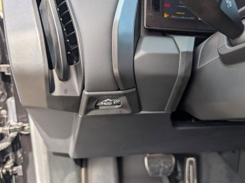 Used 2025 BMW X3 M50 image 26