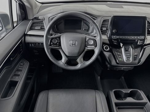 Certified 2024 Honda Odyssey Touring image 23