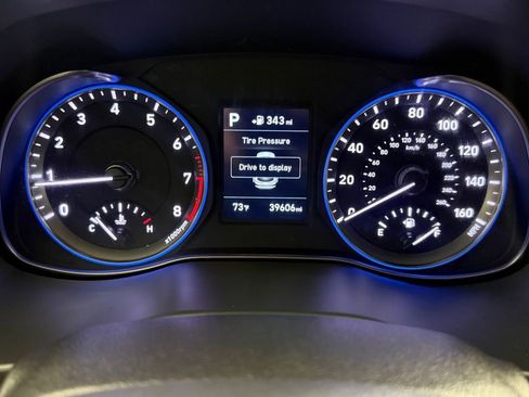 Used 2018 Hyundai Kona SEL image 15