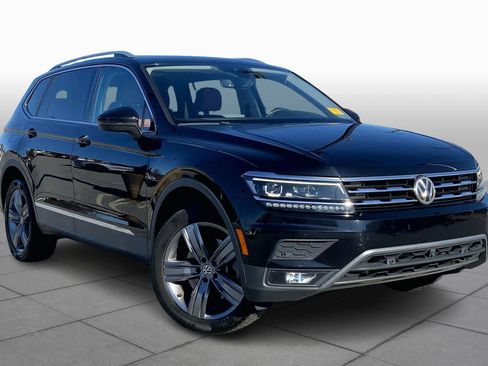 Used 2019 Volkswagen Tiguan SEL Premium image 2