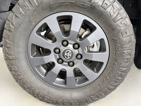 Used 2024 Toyota Land Cruiser AWD/4WD image 32