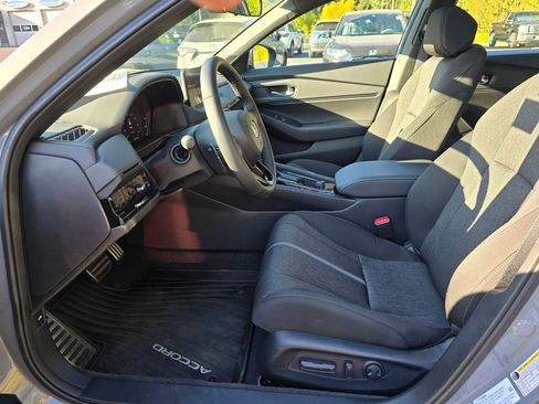 Certified 2025 Honda Accord Sport image 11