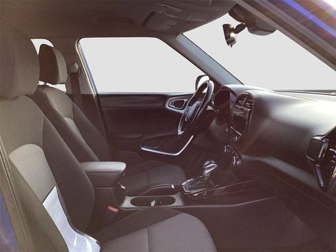 Used 2022 Kia Soul X-Line image 18