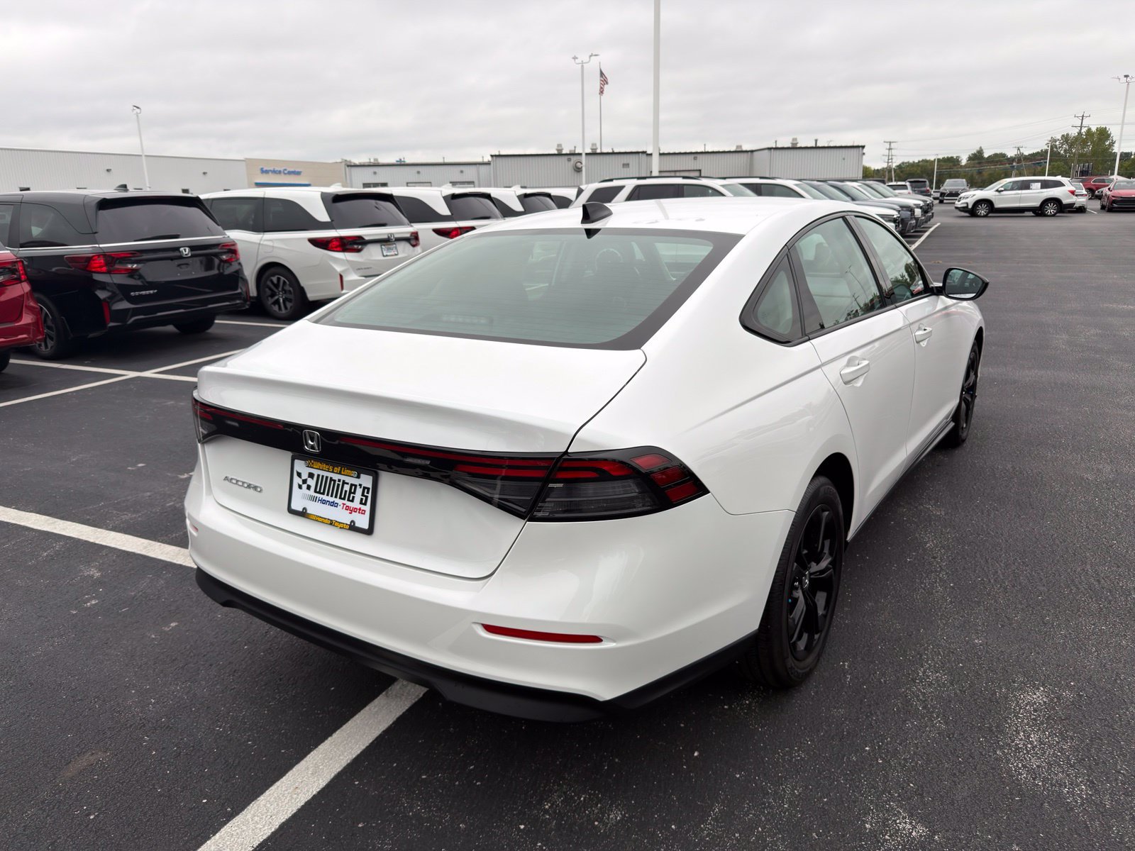 Used 2025 Honda Accord SE image 8