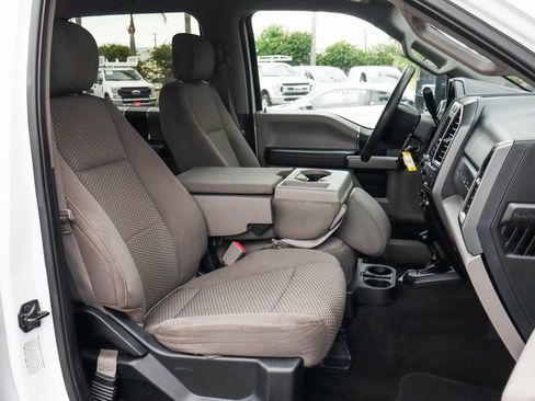 Used 2019 Ford F350 XLT image 40