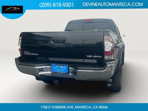 Used 2011 Toyota Tacoma 4x4 Double Cab w/ SR5 Pkg #2 image 5