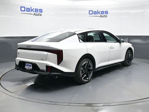 New 2026 Kia K4 GT-Line image 8