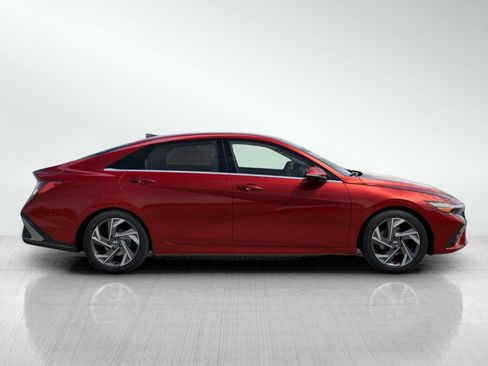 New 2026 Hyundai Elantra Limited image 8