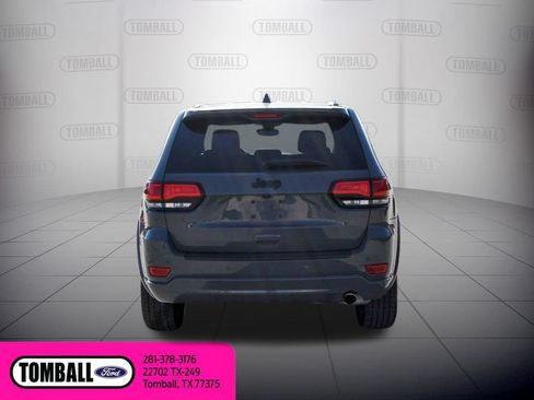 Used 2022 Jeep Grand Cherokee Laredo X RWD image 6