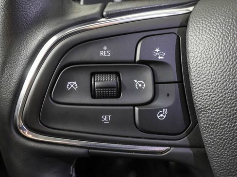Used 2023 Buick Envision Essence w/ Sport Touring Package AWD/4WD image 28