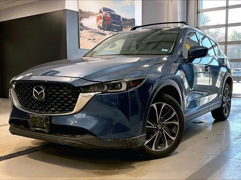 Used 2022 MAZDA CX-5 AWD 2.5 S w/ Premium Package image 3