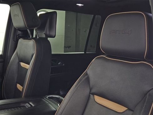 Used 2021 GMC Yukon XL AT4 w/ AT4 Premium Plus Package image 23