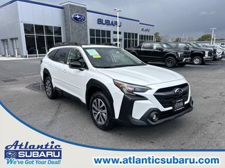 Used 2025 Subaru Outback Premium AWD/4WD video 1