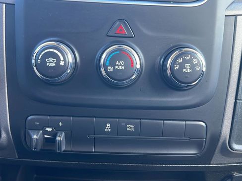 Used 2022 RAM 1500 Tradesman w/ Chrome Appearance Group AWD/4WD image 50
