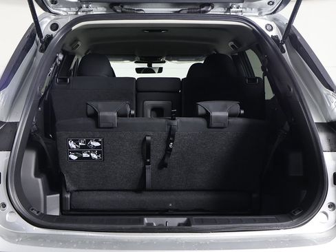 New 2026 Mitsubishi Outlander ES image 18