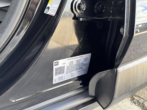 Used 2025 Buick Encore GX Preferred FWD image 24