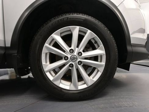 Used 2017 Nissan Rogue Sport SV AWD/4WD image 15