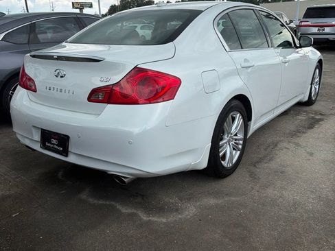 Used 2013 INFINITI G37 Journey w/ Premium Pkg RWD image 3