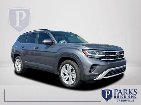 Used 2023 Volkswagen Atlas SE w/ Panoramic Sunroof Package FWD image 1