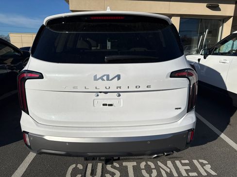 Used 2025 Kia Telluride SX Prestige image 8