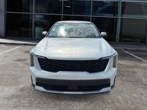 New 2026 Kia Sorento LX image 2