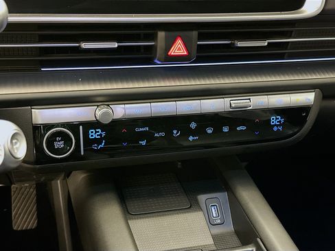 Used 2024 Hyundai Ioniq 6 SEL image 24