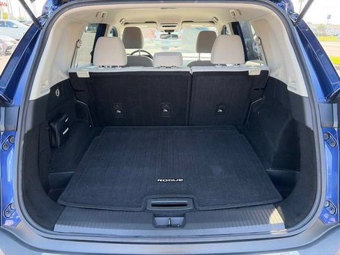 Used 2021 Nissan Rogue SV FWD image 19