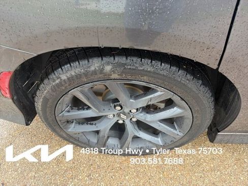 Used 2023 Dodge Charger R/T w/ Plus Group RWD image 13