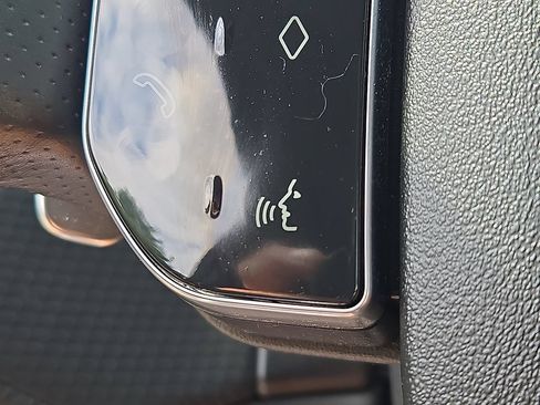 Used 2020 Land Rover Range Rover Velar R-Dynamic S AWD/4WD image 25
