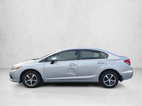 Used 2015 Honda Civic SE image 8
