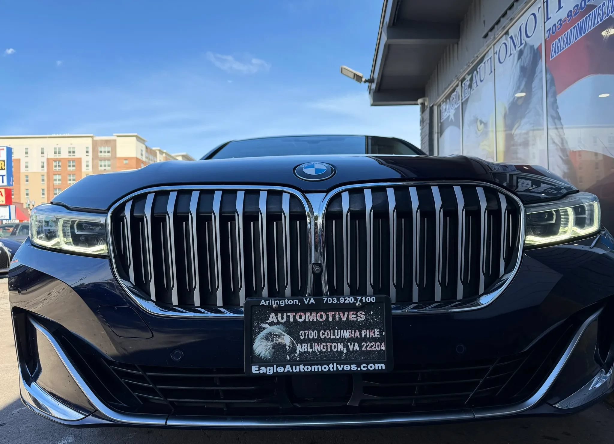 Used 2022 BMW 750i xDrive w/ Executive Package AWD/4WD image 8