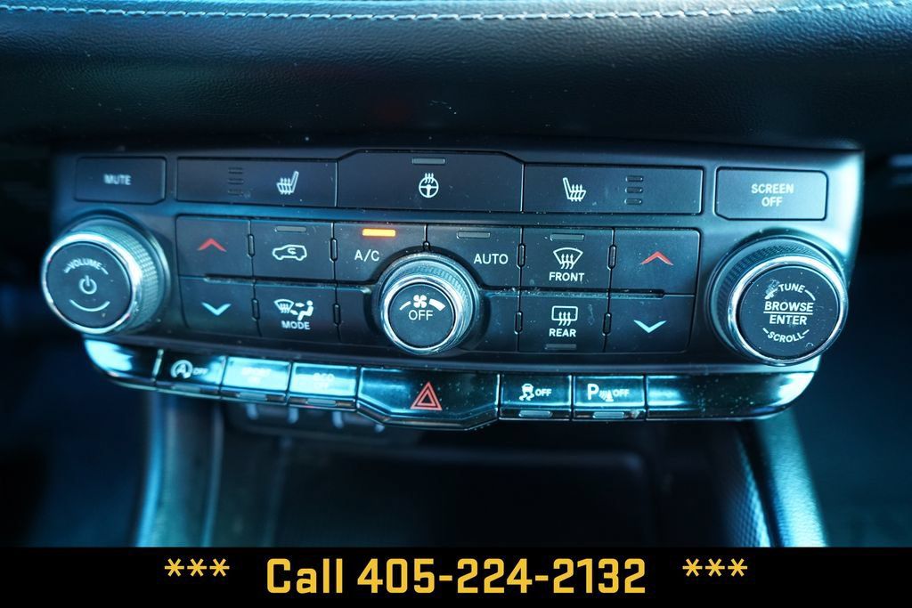 Used 2021 Dodge Durango GT RWD image 39