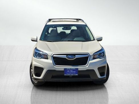 Used 2020 Subaru Forester Premium AWD/4WD image 2