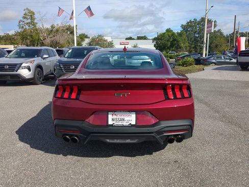 Used 2025 Ford Mustang GT Premium image 5