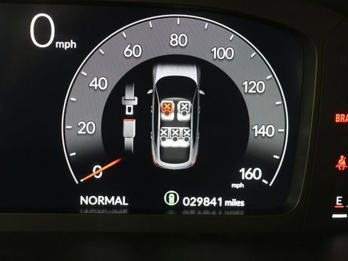 Used 2023 Acura Integra A-Spec image 19