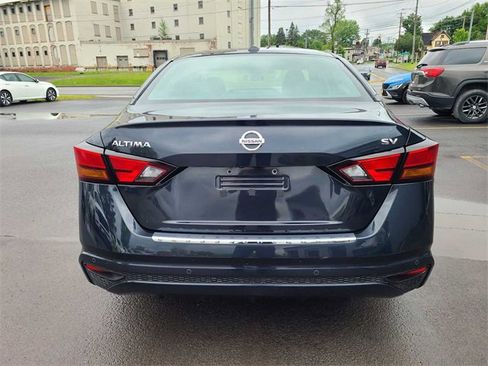 Used 2022 Nissan Altima 2.5 SV image 8