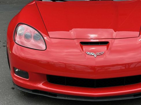 Used 2012 Chevrolet Corvette Grand Sport w/ 2LT Preferred Equipment Group RWD image 10