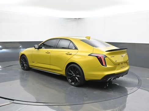 Used 2024 Cadillac CT4 V w/ LPO, ONYX Package image 6