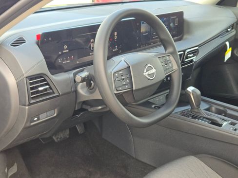 New 2026 Nissan Sentra SV FWD image 9