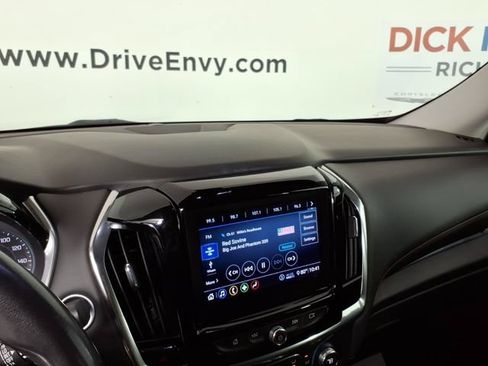 Used 2021 Chevrolet Traverse LT w/ LPO, Floor Liner Package AWD/4WD image 25