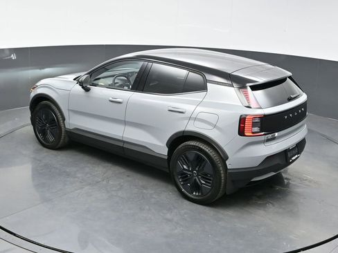 New 2026 Volvo EX30 Cross Country Ultra w/ Protection Package Premier AWD/4WD image 40